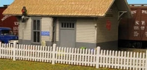 Monroe Models HO Scale Trains 2307 Straight Picket Fence Model Railroad Scenery - Picture 1 of 2