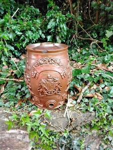 Victorian  Saltglaze Spirit  Barrel Stoneware - Picture 1 of 5