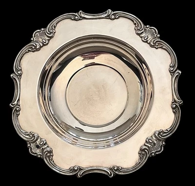 Vintage Gorham Silver Plate Bowl YC3141 Strasbourg Serving Bowl - Image 1 of 4