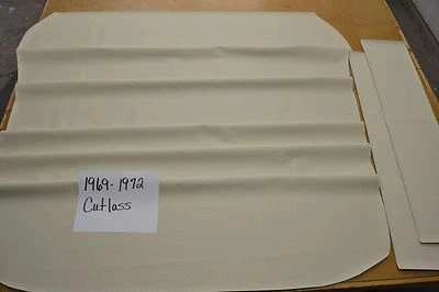 1969 69 1970 70 1971 71 1972 72 OLDSMOBILE CUTLASS & 442 OFF WHITE HEADLINER USA - Image 1 of 2