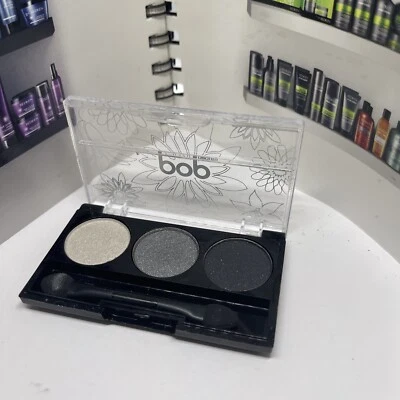 Pop Beauty Bright Up Your Life SMOKIN HOT Eye Shadow Palette - 3 COLORS - Image 1 of 4