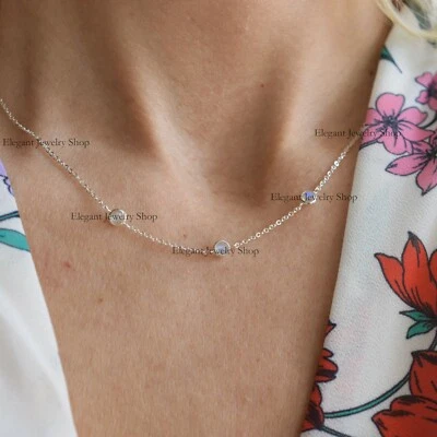 Colar delicado de três pedras da lua ouro branco 14kt joias feitas à mão para festa - Imagem 1 de 3