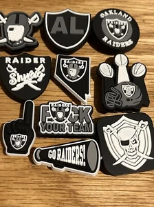 Set Of 10 LAS VEGAS RAIDERS American Football NFL Shoe Charms Party Decorations - Picture 1 of 11