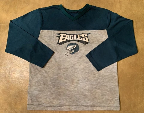 Philadelphia Eagles Young Boy’s Sleepwear (Size Medium [8] / 100% Polyester) Cover