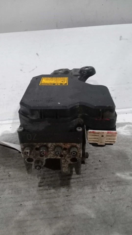 Conjunto de actuador y bomba de pieza de freno antibloqueo para 06-08 RAV4 547799 Foto 1 de 4