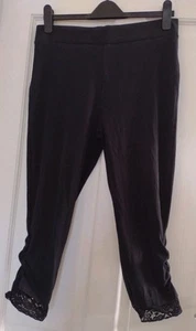 BONMARCHE CROPPED BLACK LEGGINGS SIZE 14 - Picture 1 of 5