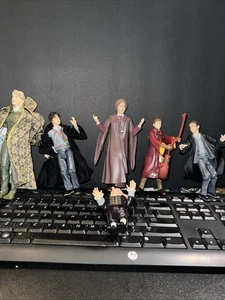 Lote de 6 figuras de Harry Potter y sus amigos en gran forma - Imagen 1 de 9