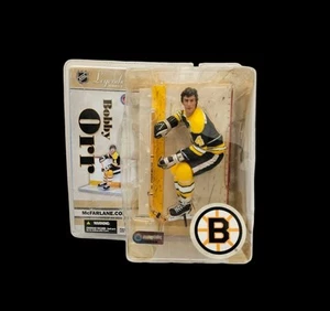 2006 MCFARLANE LEGENDS SERIES 3 Bobby Orr BOSTON BRUINS NHL HOCKEY ACTION FIGURE - Picture 1 of 5