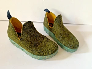 Asportuguesas Women's Tweed Slip On Shoes Green  Size 7-7.5 US 38 EU - Picture 1 of 12