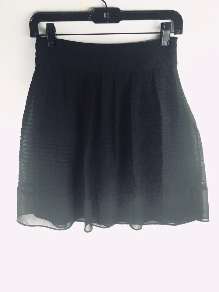 Falda ANN TAYLOR LOFT Para Mujer Talla 00P, Negra MODERNA Por encima de la rodilla Acanalada Plisada Foto 1 de 4