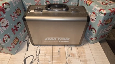 Futaba T7C 2.4GHz FASST RC Transmisor con Estuche Rígido - Usado T7C Avión/Heli Foto 1 de 4