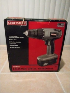 Craftsman 18,0 Volt kabellos 3/8 Zoll Bohrschrauber offener Karton - Bild 1 von 4