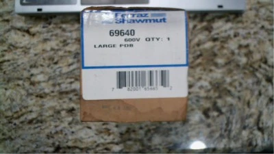 FERRAZ SHAWMUT 69640 POWER BLOCK DISTRIBUTOR 600V CU9AL- FREE SHIPPING - Image 1 of 3