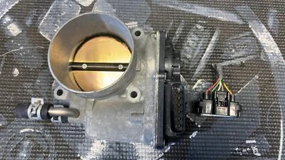 Carrocería del acelerador Toyota Rav 4 3,5 L 4X4 2006-2012 AR1 Foto 1 de 4