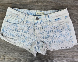 Pantalones Cortos YMI Junior Talla 3 Cortos Azul Floral Encaje Bordado Dobladillo Deshilachado - Imagen 1 de 14