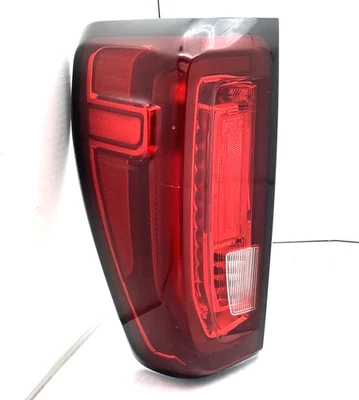 GMC Sierra 1500 2019-2024 luz trasera izquierda izquierda conductor OEM lámpara de freno LED completa Foto 1 de 4