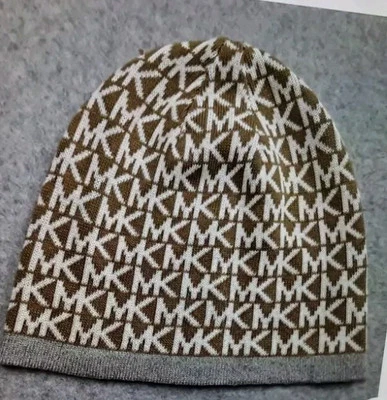 GORRO MICHAEL KORS - BLANCO Y TOSTADO Foto 1 de 3