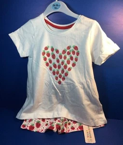 Pretty Girls 24- 36 Month Heart and Strawberry Shorts Set Valentine's Day Sweet - Picture 1 of 5
