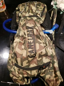 Army Hydration System Water Bladder 85 ozReservoir CamelBak Pack 2.5L Used Once - Picture 1 of 4
