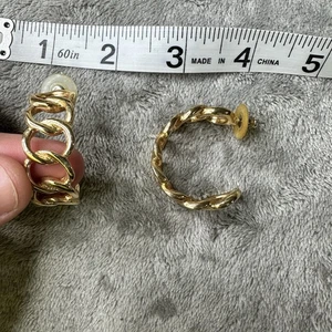 Vintage Gold Tone Chain Braided Hoop Earrings Classic Sophisticated - Picture 1 of 3