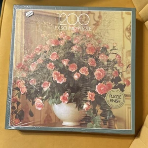 Vintage West Germany, NIB 1200 Piece F.X. Schmid No. 98329.4 Bouquet De Roses - Picture 1 of 12