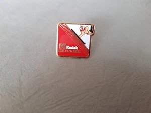 Pin's PHOTO - Photo Photographie -KODAK express SKI / JO (appareil photo) - Picture 1 of 1