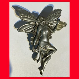 Vintage Flying Winged FAIRY Girl PIN / BROOCH Seagull Pewter Canada - Picture 1 of 3