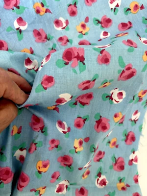 13WX62L Vtg CRANSTON Floral FLOWER Quilt Fabric Cotton Blue Pink Yellow Roses - Image 1 of 4