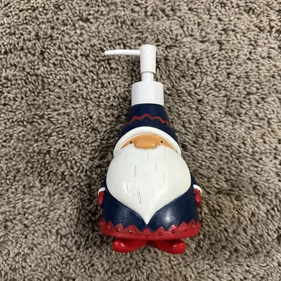 Bomba dispensadora de loción de jabón de vacaciones Target Wondershop Knome nueva Foto 1 de 4