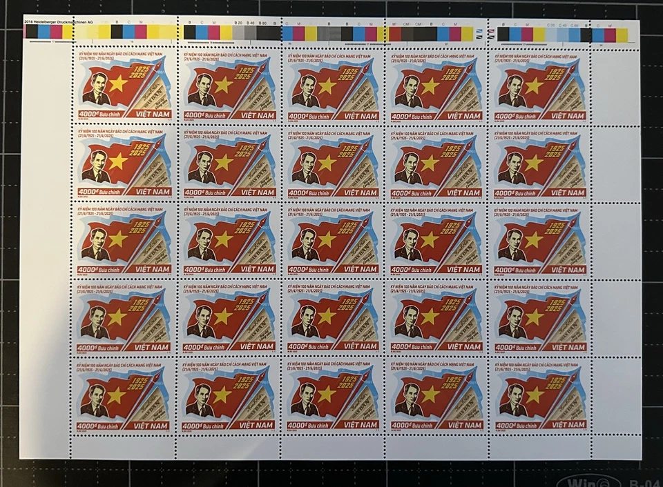 Vietnam 2025 Día de la Prensa Revolucionaria Sello Ho Chi Minh Periódico Bandera Hoja Completa Foto 1 de 1