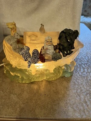 Adorable Vintage Noahs Ark Night Light Animals Ship Ocean Bible Story RARE GUC - Image 1 of 4