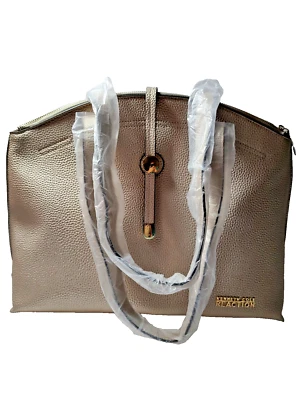 Kenneth Cole NUEVO Bolso de Mano Ancla Reacción Top Cremallera Pistola Metal Tostado PVC Bloqueo Deslizante Foto 1 de 4