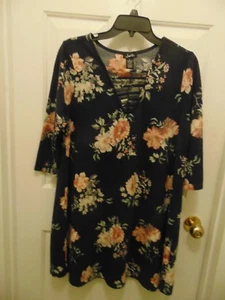 NEW/TAG - SWING Dress byJUSTIFY - Floral Print LATTICE Front Black- Jr. XL - Picture 1 of 5