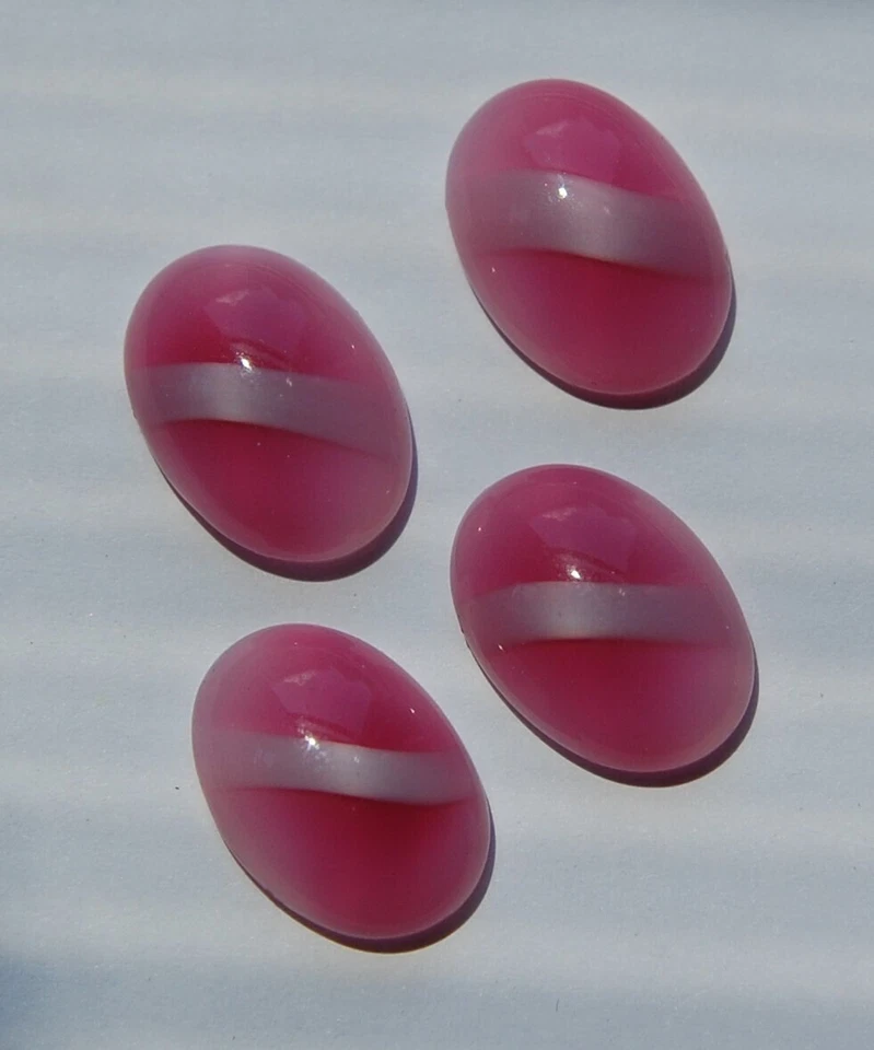 Cabujones de vidrio vintage rosa y blanco a rayas Moonglow (4) cabina 523C Foto 1 de 1