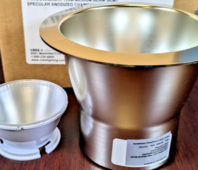 CREE LIGHTING 4" DOWN LIGHT TRIM W/ MEDIUM BEAM IN CHAMPAGNE GOLD S-DL4T-M-SSCG - Image 1 of 3