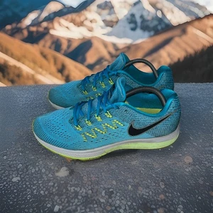 Men's Size 9.5 Nike Air Zoom Vomero 10 Running  Shoes Sneakers 717440-301 Fit - Picture 1 of 24