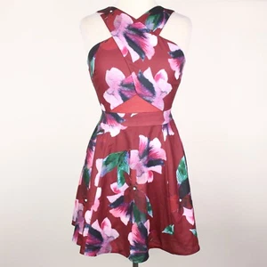 Vestido sin mangas Fame & Partners para mujer talla 2 floral cuello cruzado transparente - Imagen 1 de 6