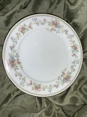 Noritake Contemporary “Memory” pattern Set Of 4 - 10 3/8” Dinner Plates - image 1 of 4