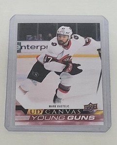 2022-23 Series 1 UD Canvas Young Guns Rookie #C111 Mark Kastelic Senators RC