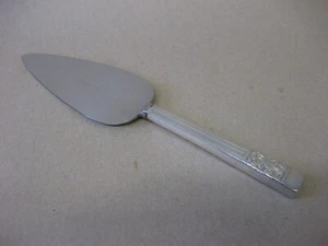 Vintage Community Plate Cake Slice Server ~ Hampton Court ~ Pie Slice Server 10" - Picture 1 of 8