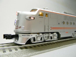 LIONEL STAR TREK LIONCHIEF FT DIESEL LOCOMOTIVE ENGINE O GAUGE 2023130-E NEW - Picture 1 of 10