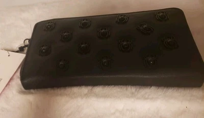 Nuevo Betsey Johnson Arañas Halloween Negro Billetera Bolso sin asas Muñequera Grande Espeluznante Foto 1 de 4