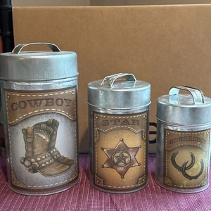 HOME DECOR Western Canister Rustic Cowboy Boots 3pc Metal Set With Lids - Imagen 1 de 20
