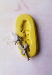 Rosenknospenform Bonbonharz Polymer Schmuckform Bastelbedarf Rose mit Stielform - Bild 1 von 4
