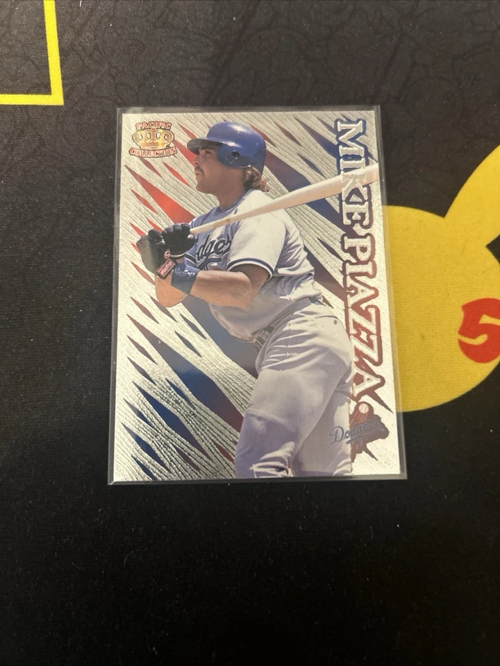 1996 Pacific Prisms - Mike Piazza #P-38 - Image 1 of 1