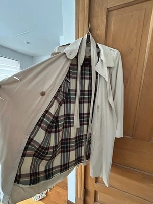 Gabardina larga beige COLE HAAN para mujer talla M forro de lana extraíble usada en excelente estado Foto 1 de 4