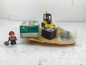 LRS62 - DAYTON - MOLD PUNCH RETAINER - **NEW OLD STOCK!!** - Picture 1 of 4