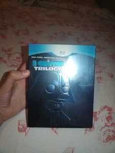 I GRIFFIN TRILOGY STAR WARS BLU RAY RARO FUORI CATALOGO TESTATI 3 DISCHI 2007 - Foto 1 di 21