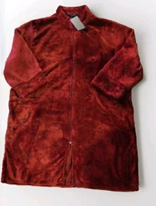 Soft & Cuddly Red Women's Plus Sz 2X Housecoat Bathrobe Zip Lounge Plush Comfy - Picture 1 of 7
