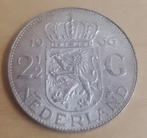 1966 Netherlands 2 1/2 Gulden Silver Coin *Circulated, Nice Details  - Picture 1 of 2